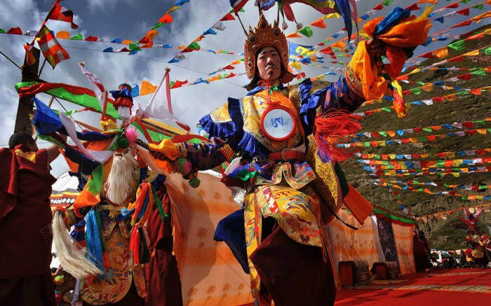 This image has an empty alt attribute; its file name is Losar-Tibetan-New-Year_22th-oct.jpg